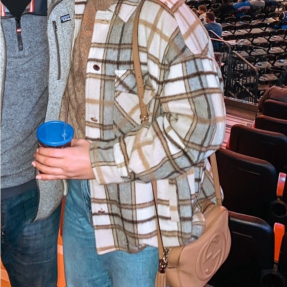 Grey/beige plaid Zara shacket - Picture 1 of 4